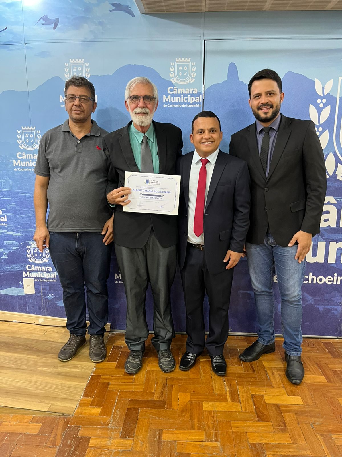 WhatsApp Image 2025-05-19 at 15.21.30.jpeg