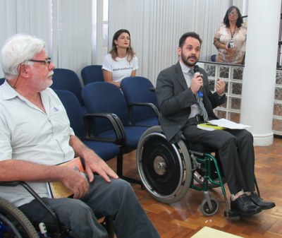 Acessibilidade e saúde levam comunidade à Câmara