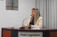 Advogada de taxistas diz que município desrespeita lei