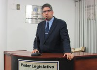 Alexon anuncia implantação da Escola do Legislativo