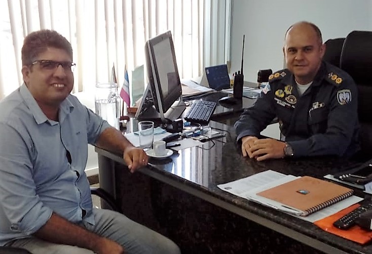 Alexon participa ativamente de reuniões com comunidade