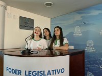 Após ganhar prata e ouro em competição de foguetes, alunas do Ifes voltam à Câmara