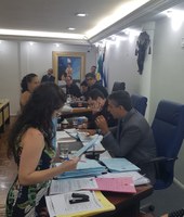 Câmara aprova emendas para garantir direitos do servidor