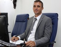 Câmara aprova projeto de lei que institui o Dia do Cuidador Escolar em Cachoeiro