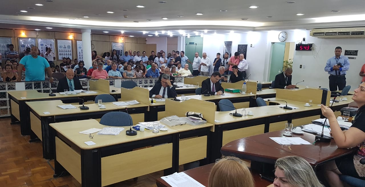 Subsídio para ônibus ainda espera votação