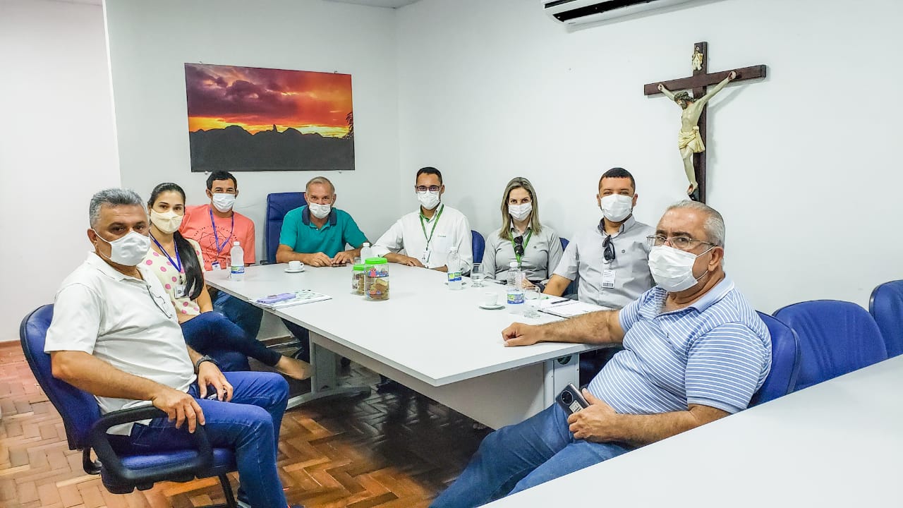 Câmara recebe representantes da Sicredi