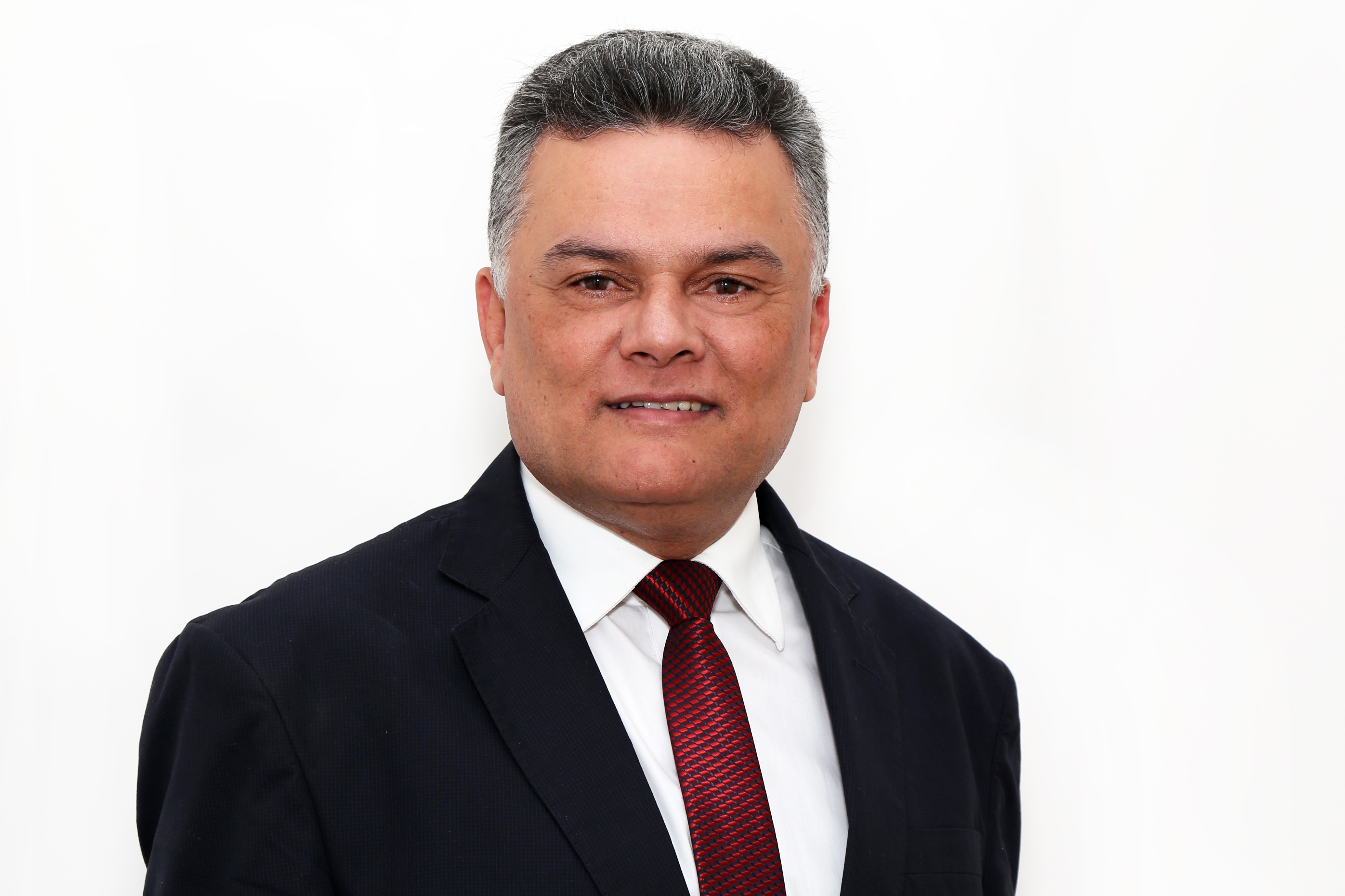 Câmara regulamenta visitas de religiosos a hospitais e prisões