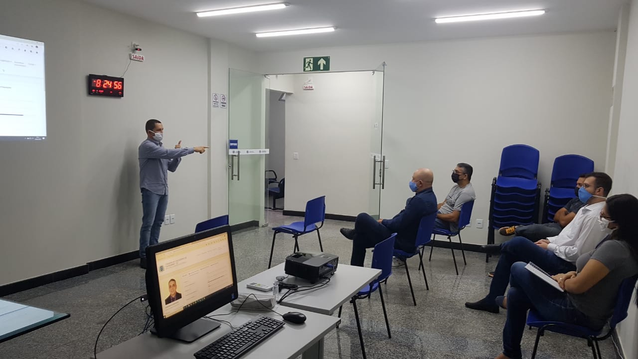 Câmara sem Papel: servidores e vereadores em treinamento 