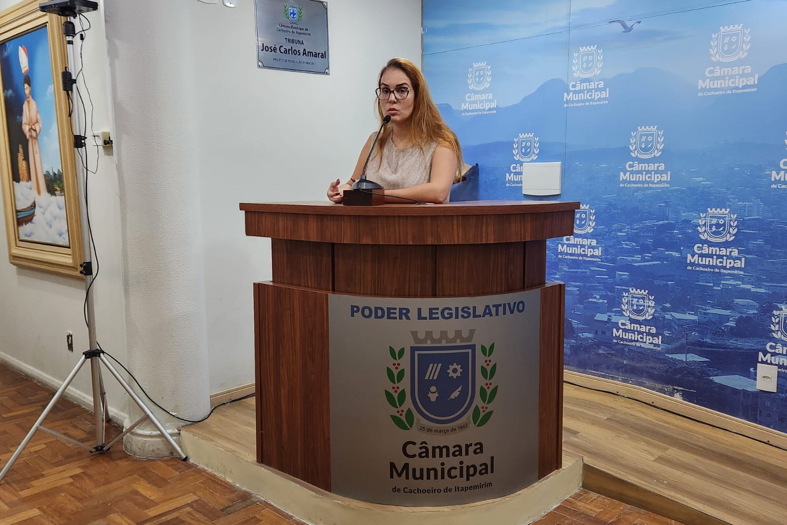 Empresária divulga feira de arquitetura que será realizada em Cachoeiro