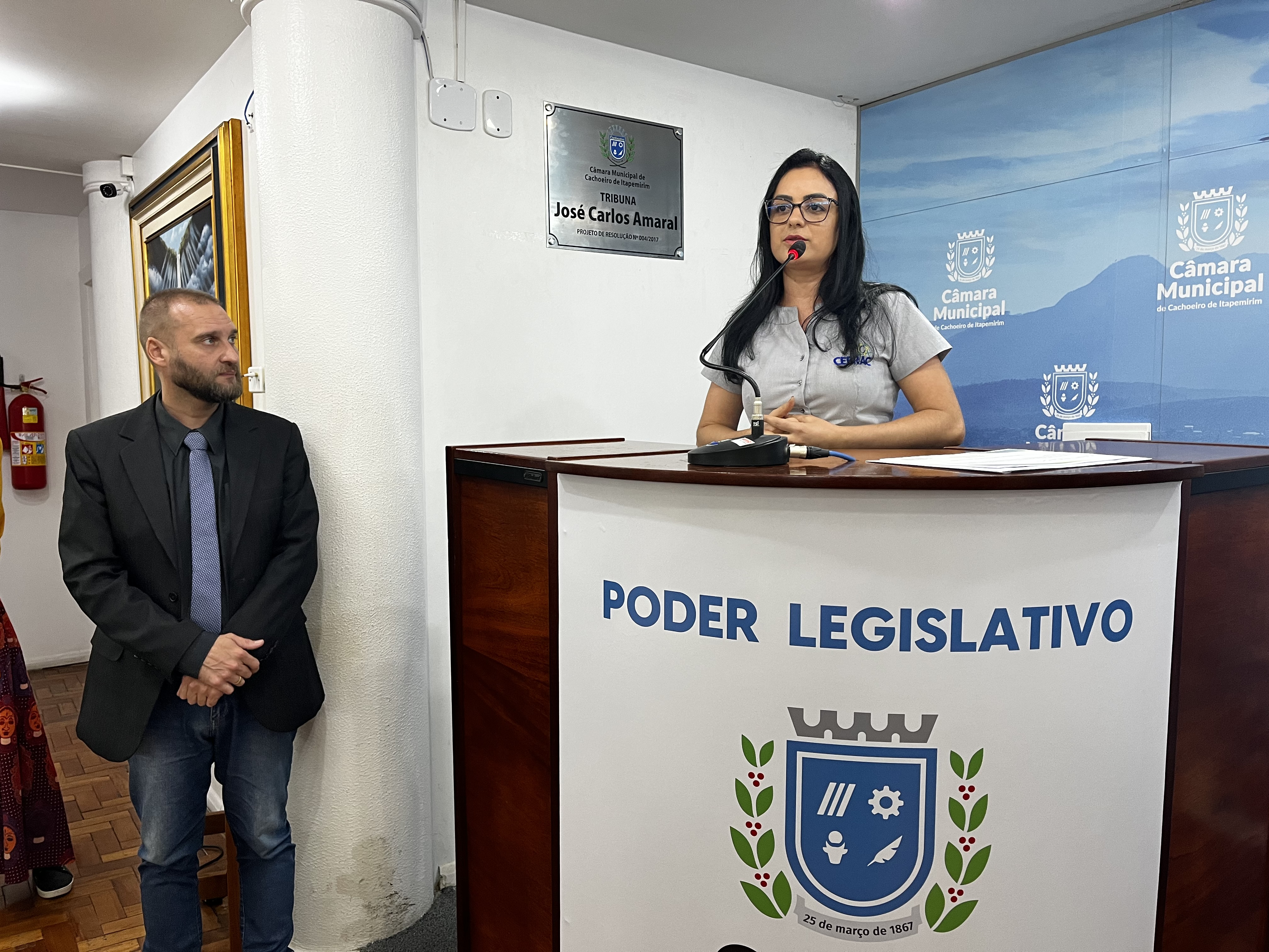 Escola Legislativa entrega certificados de curso