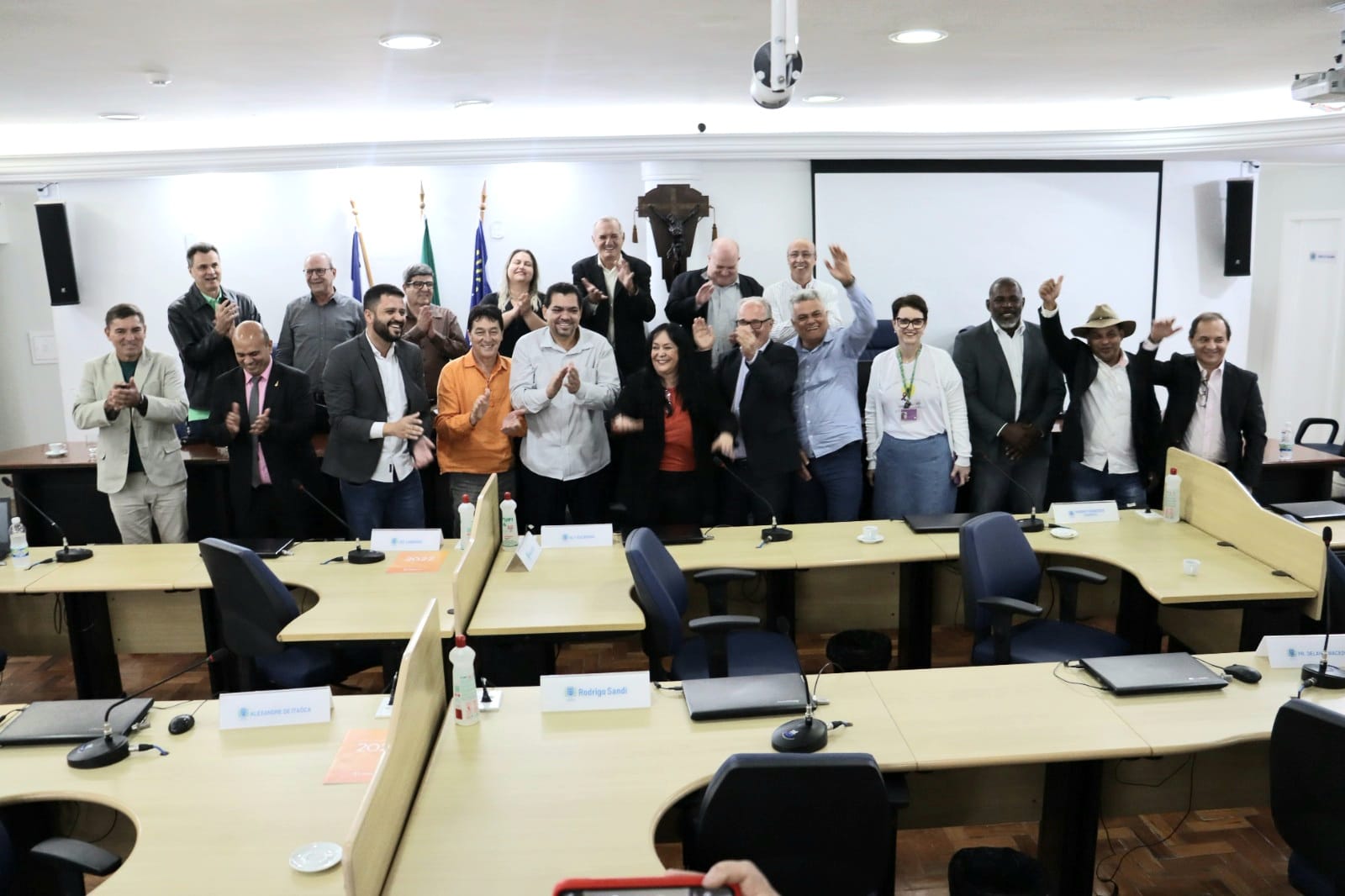 Ex-senadora recebe Homenagem Especial da Câmara