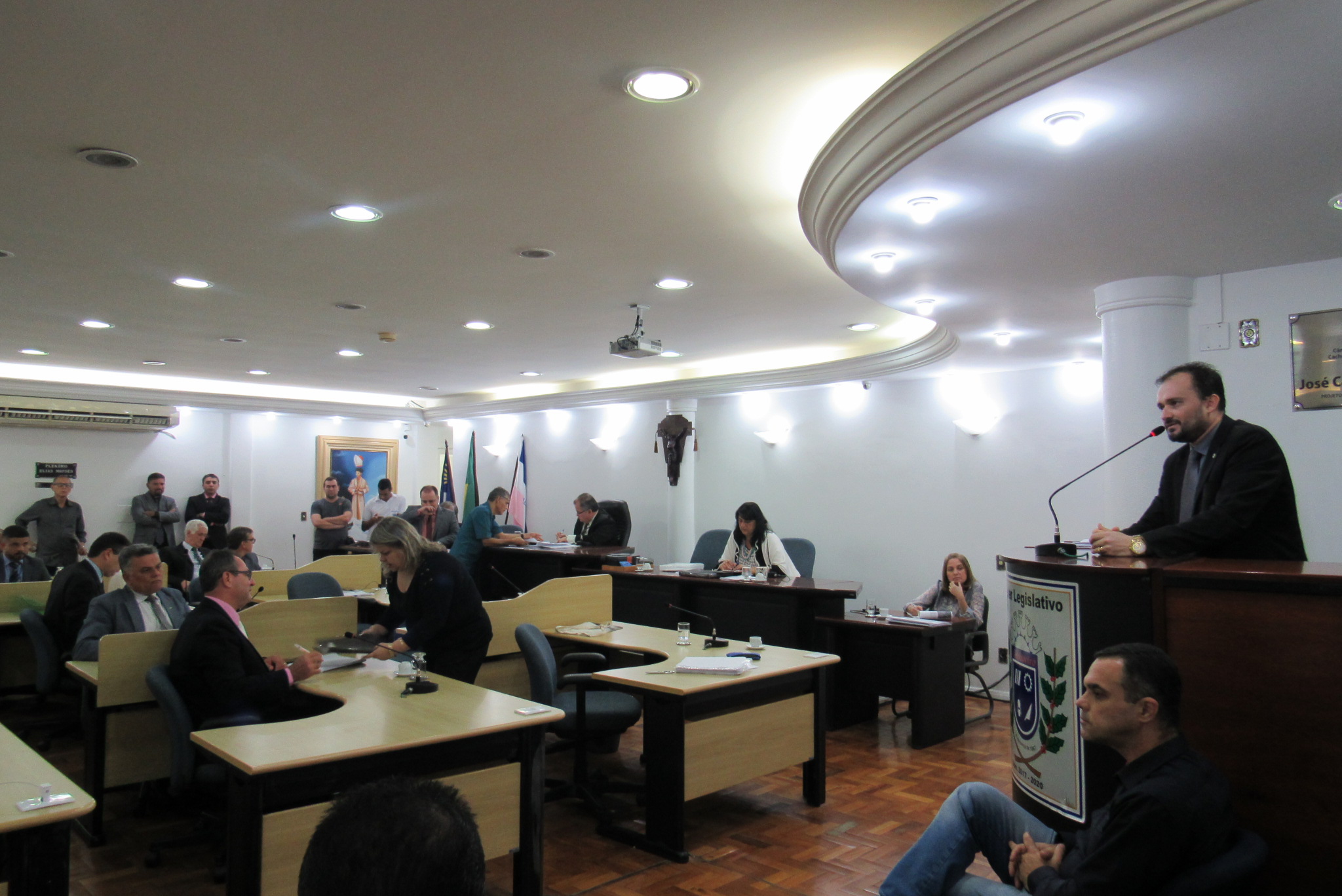 Explicações sobre lei dos taxistas