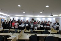 Homenageados profissionais de saúde, nutrição, educação física e vigilância