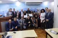 Em abril, Câmara homenageia Músicos, líderes comunitários, trabalhadores do setor de rochas e médico veterinário