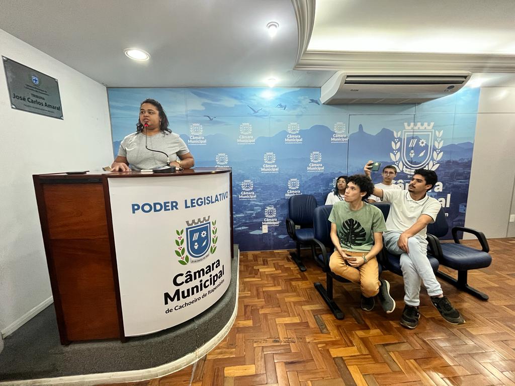 Juventude apela à Câmara sobre interrupção de eleição do conselho