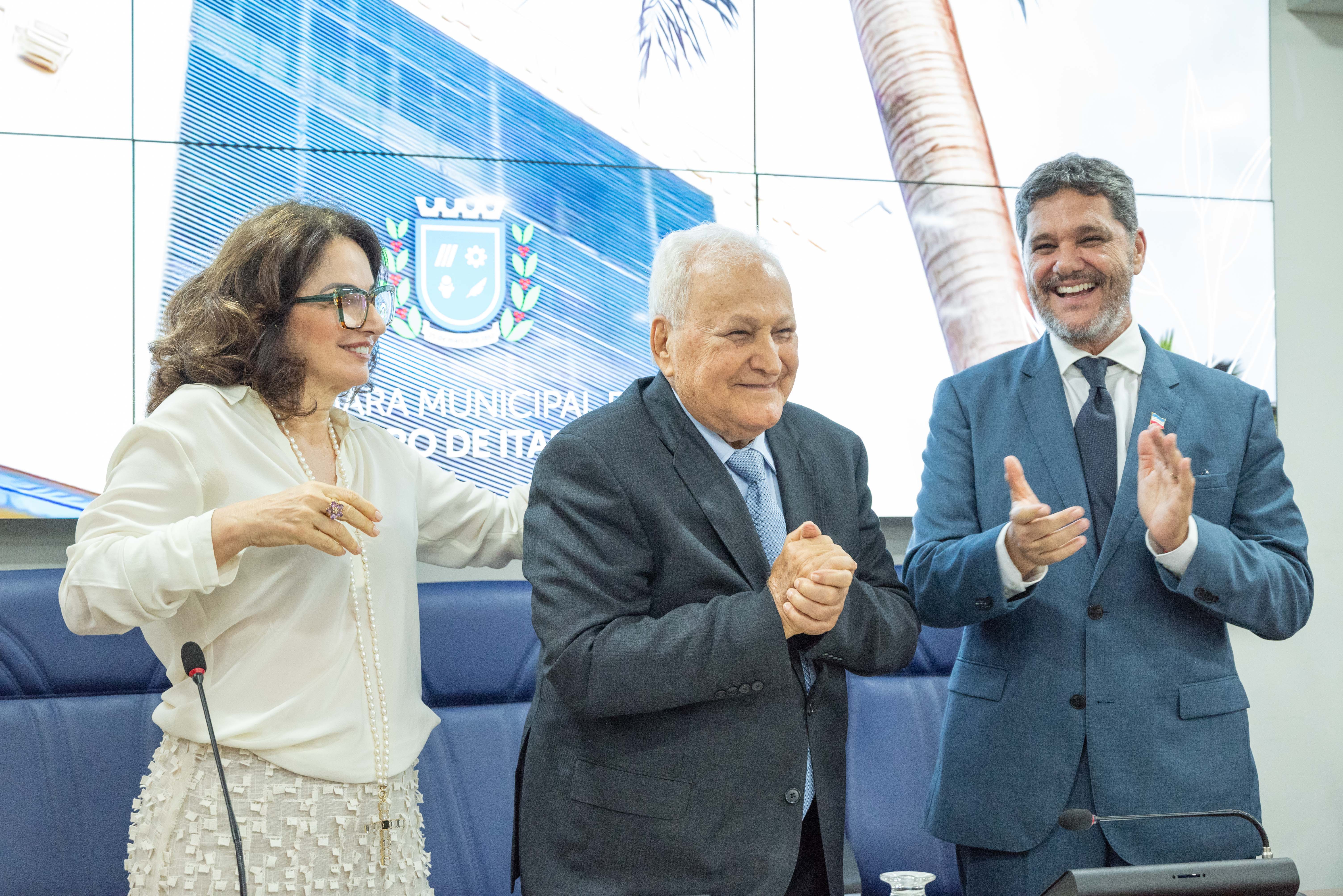 Legado em destaque: Câmara cria honraria com o nome de Ferraço