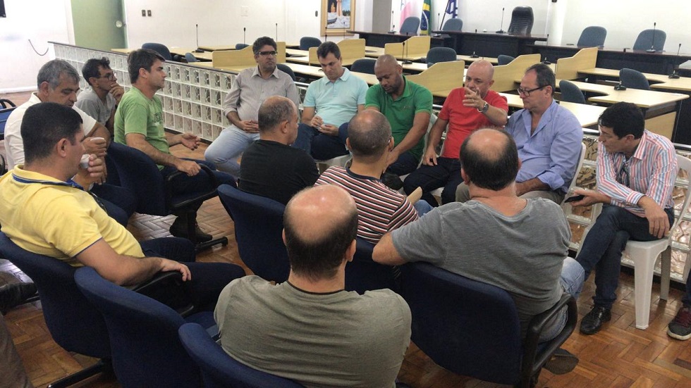 Motoristas de ambulância querem alteração no Plano de Cargos