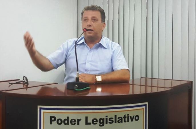 Optometrista pede aprovação de projeto