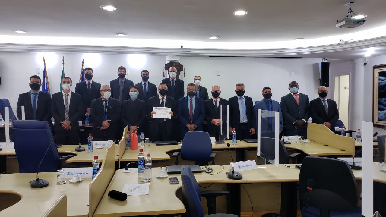 Pastor recebe Comenda Sigmund Freud