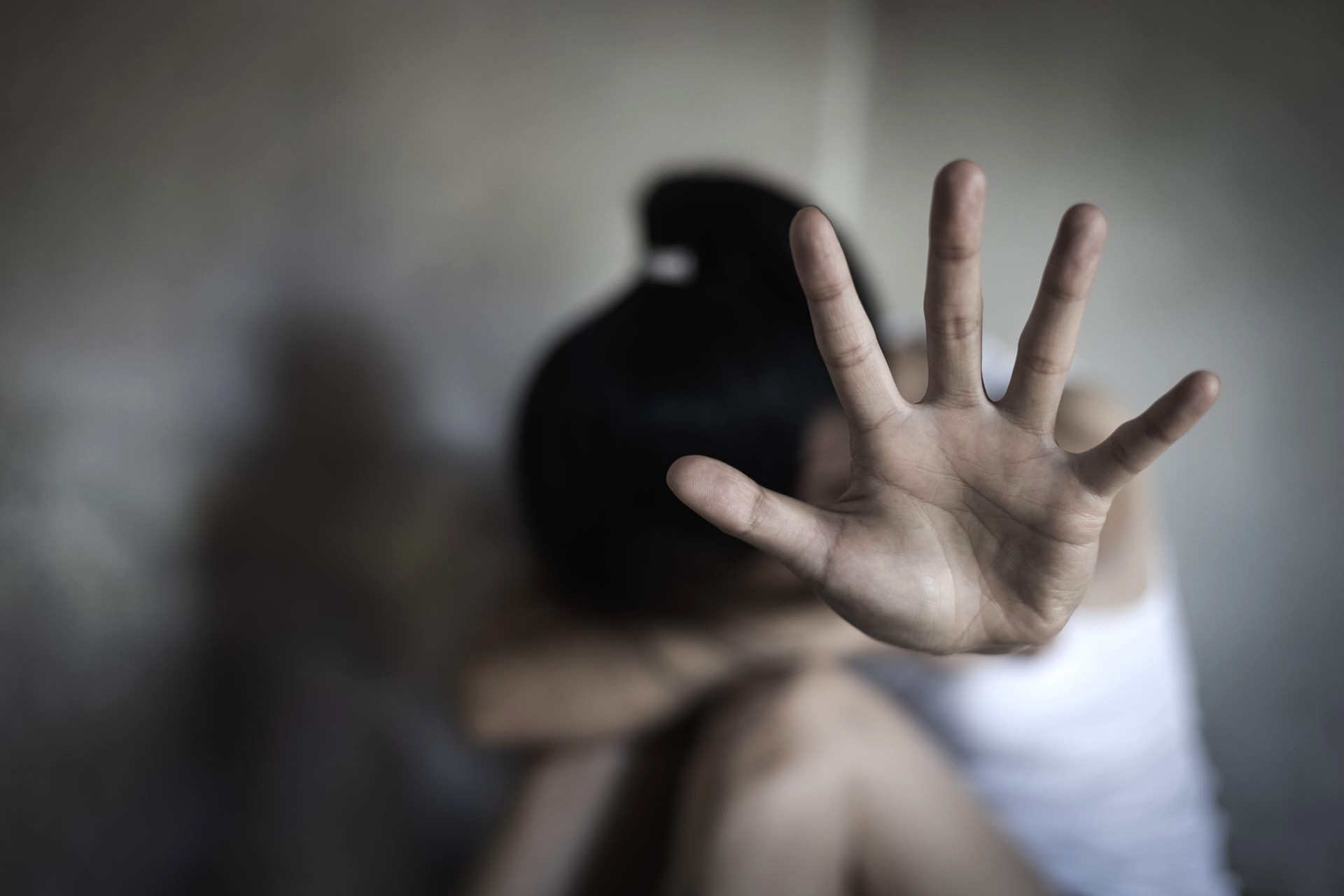 Projeto amplia restrições para nomeação de condenados por violência contra a mulher em cargos públicos municipais