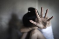 Projeto amplia restrições para nomeação de condenados por violência contra a mulher em cargos públicos municipais