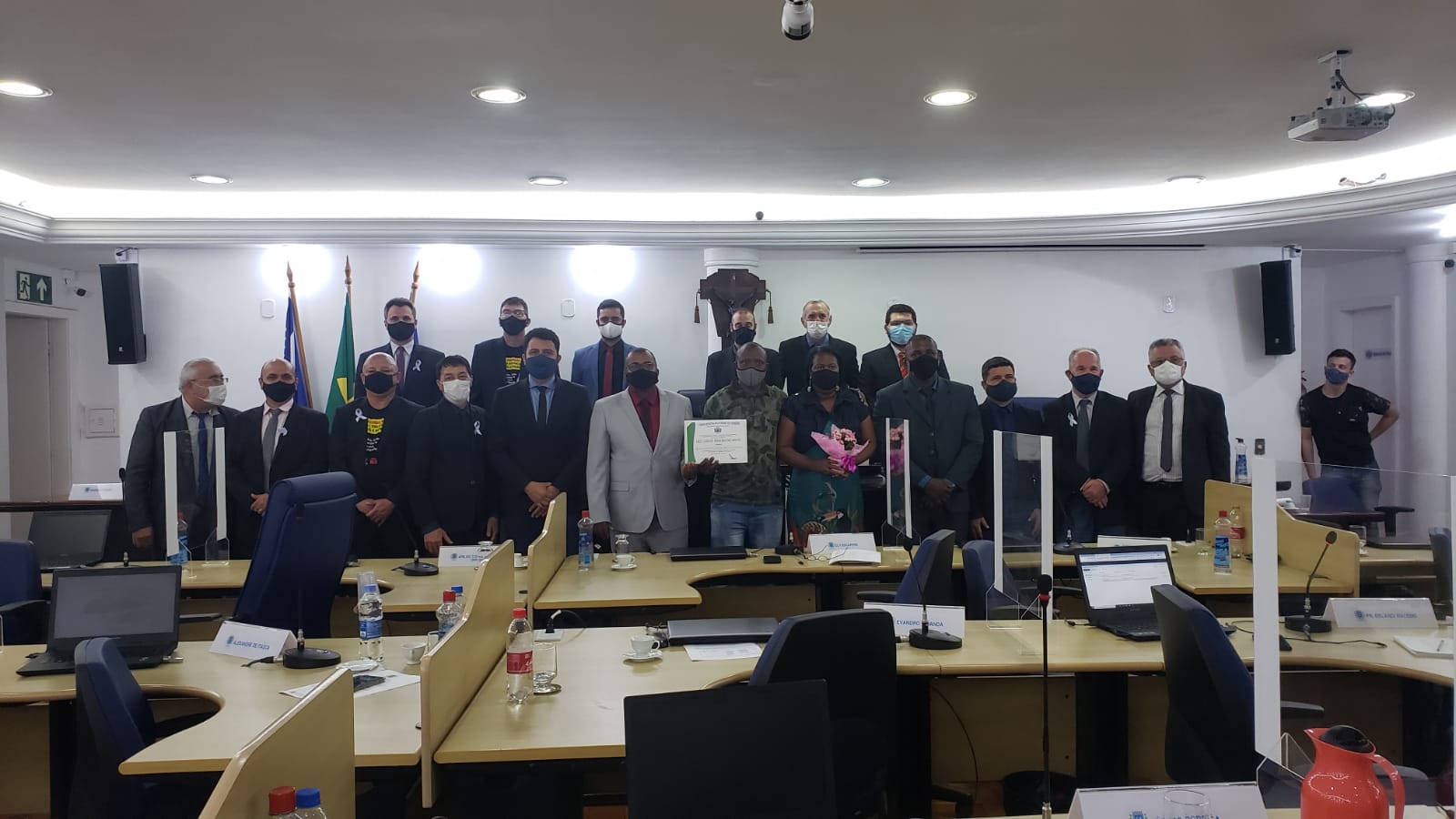 Rincón, do Estrela, recebe homenagem