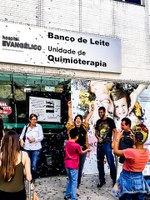 Servidora da Câmara toca o sino da vitória contra o câncer