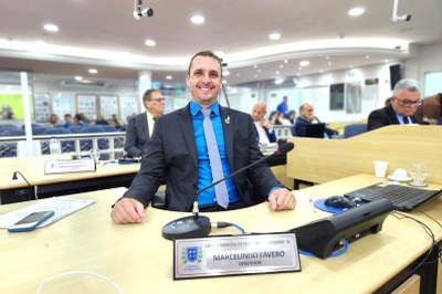 Vereador Marcelinho Fávero se licencia da Câmara para assumir Secretaria de Relações Institucionais