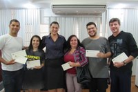 Vereadora presta homenagem a atores