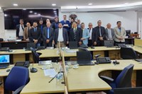 Vereadores celebram aniversário do presidente Alexandre Maitan com surpresa ao final da sessão