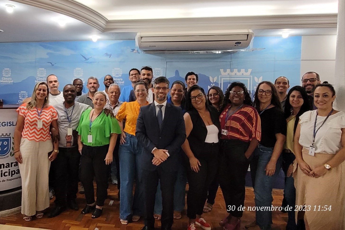 Vereadores e servidores da Câmara de Cachoeiro participam de curso sobre Emendas Impositivas e Orçamento Municipal