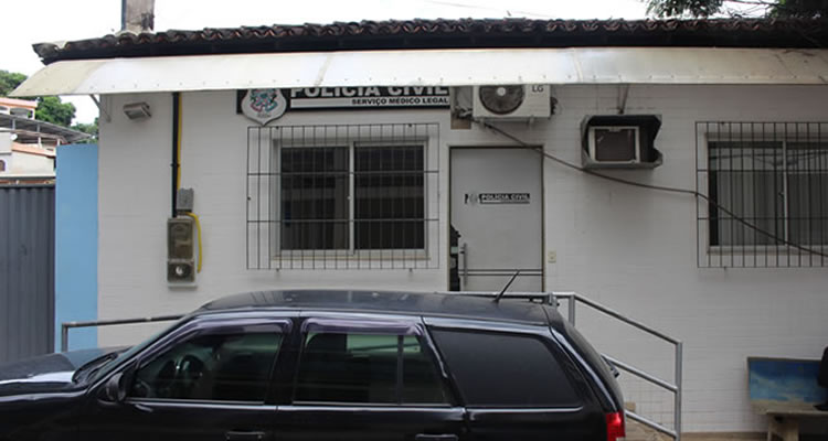 Vereadores pedem mais profissionais no SML