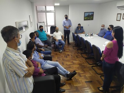 Câmara recebe vereadores